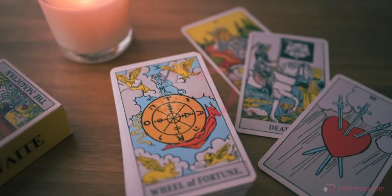 Các Bước Xem Bài Tarot Tình Cảm