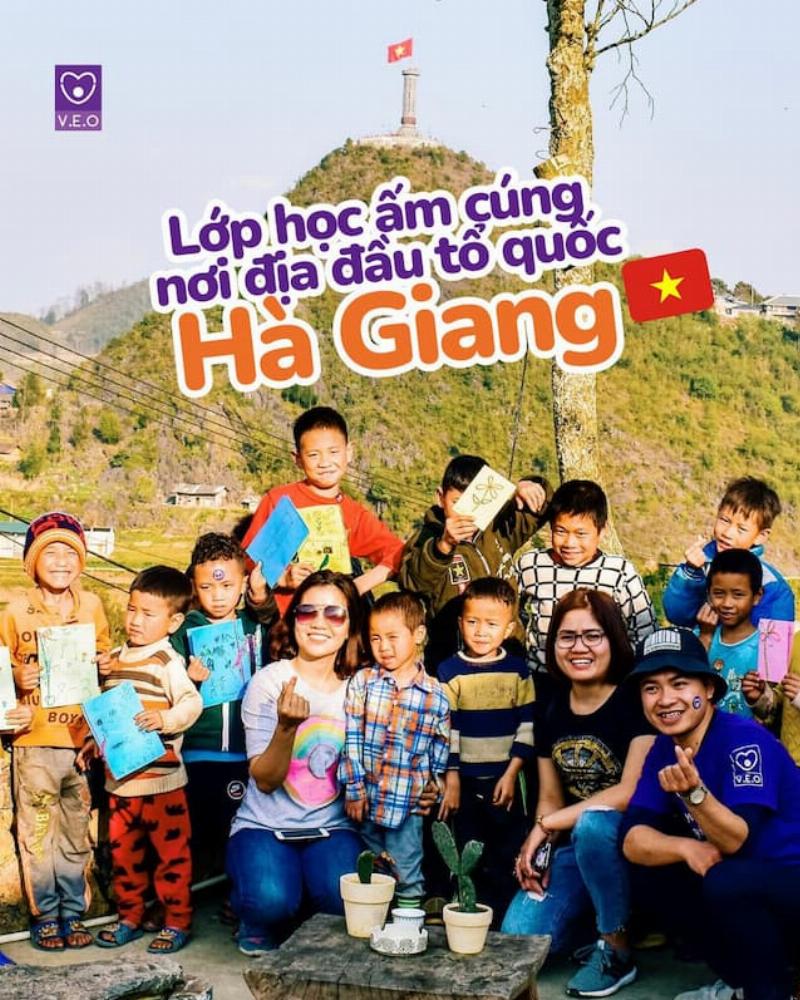 Tham gia hoạt động xã hội