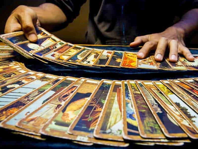 Xem bói bài Tarot ngày hôm nay: Lợi ích