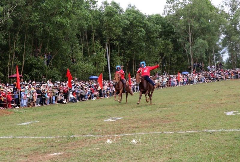 Lịch Sử Ngày 18/2/2024