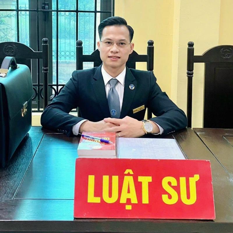 Quay lén nhà vệ sinh nữ bí mật