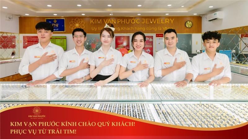 Dịch vụ đặt làm trang sức theo yêu cầu tại tiệm vàng Kim Tân