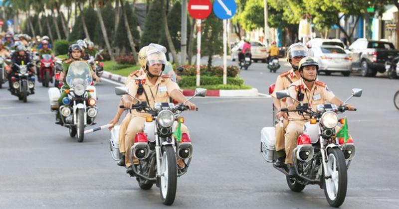 Tuần tra Kiểm soát Giao thông